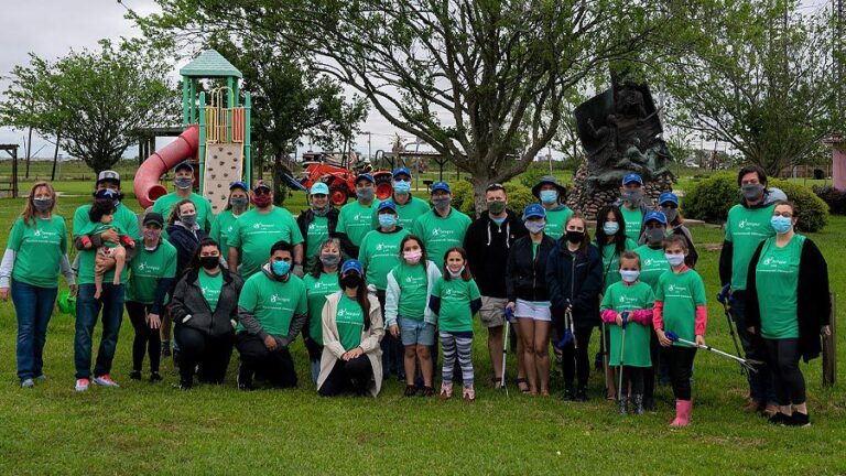 Texas Parks & Wildlife for Community Clean-up